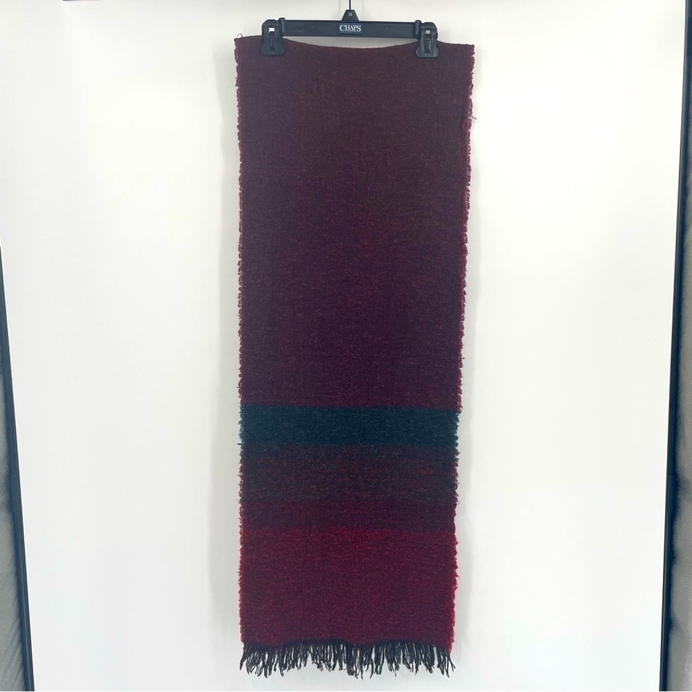 J Peterman Company Wool Celtic Scarf/Wrap – Burgundy & Green – 15"x90"